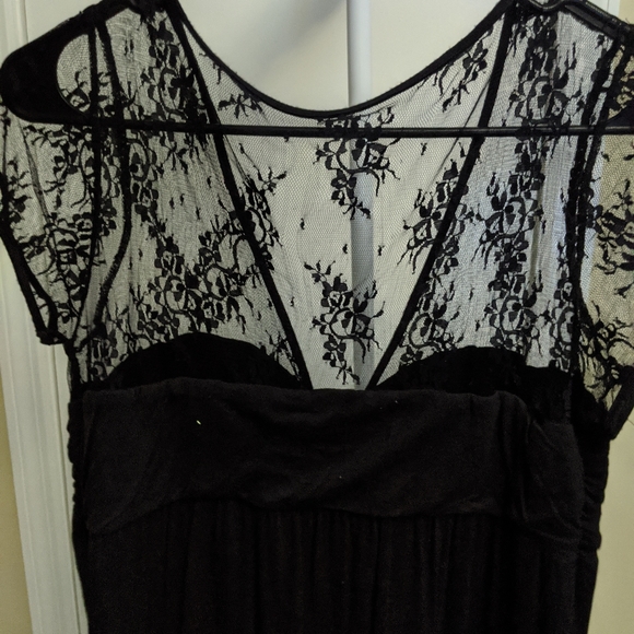 Blouse - Picture 3 of 3